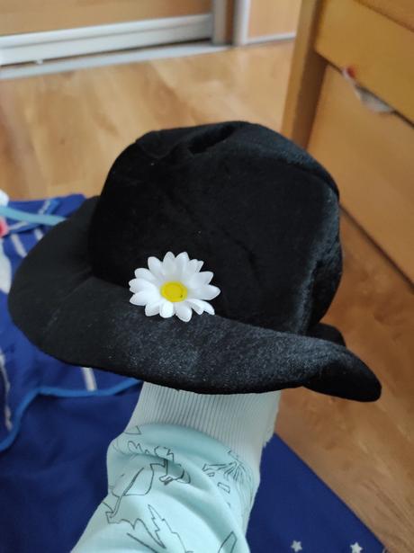 Karnevalová maska marry popins,