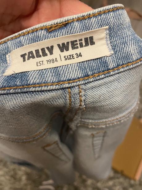 Dámske rifle, tally weijl,34