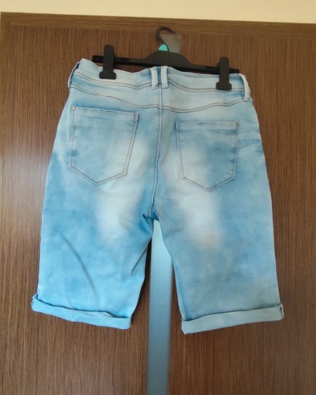 Bledomodre elasticke shortky, f&f, vel. 38, pekne, f&f,38