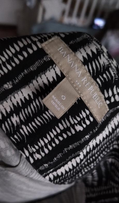 Puzdrová sukňa banana republic, m