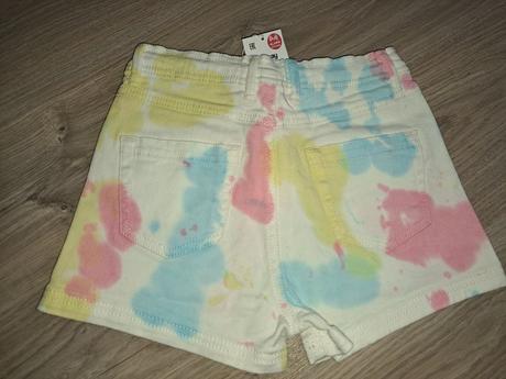 Šortky, sinsay,140