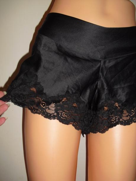 Satenove kratasky na spanie luxusne, l