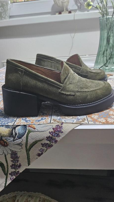 Khaki kožené poltopánky cena s poštou, 40