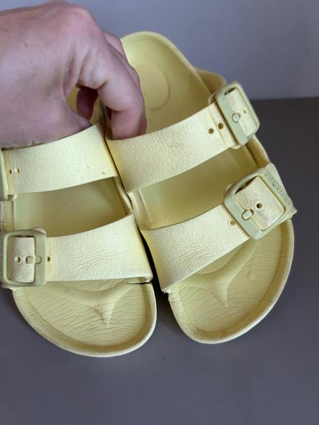 Šľapky birkenstock, 33