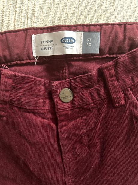 Menžestráky old navy s regulovateľným pásom 5r., old navy,110