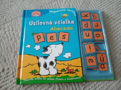 Magnetická kniha s písmenkami, 