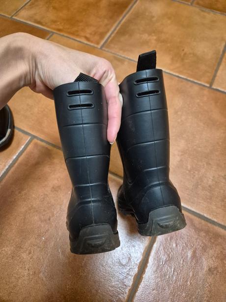 Gumáky zateplene 25/26, 26