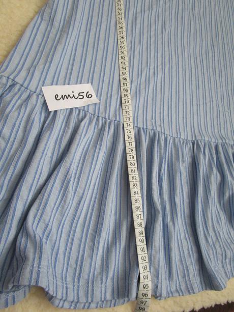 2854. znač. šaty, reserved,m