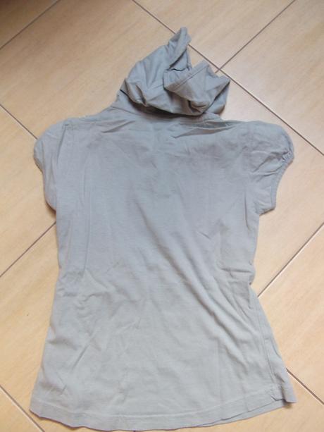 Tričko s kapucňou, 140