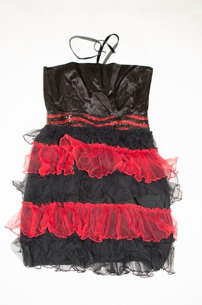 Salónové dievča šaty, veľ. s-m a,