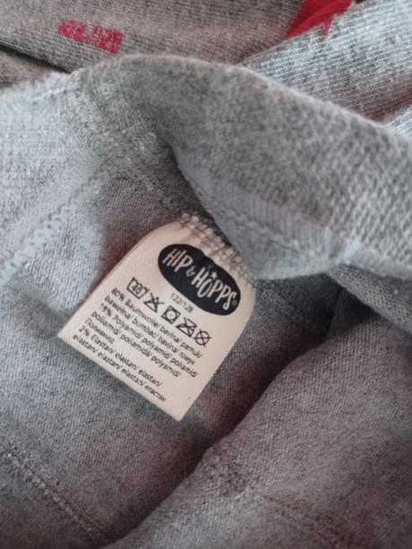 Dievčenské pančušky s hviezdami, 128