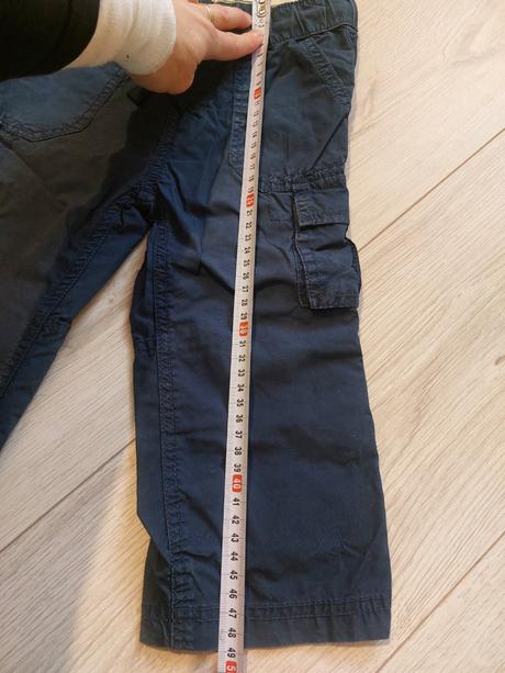 Tenké nohavice, lupilu,92