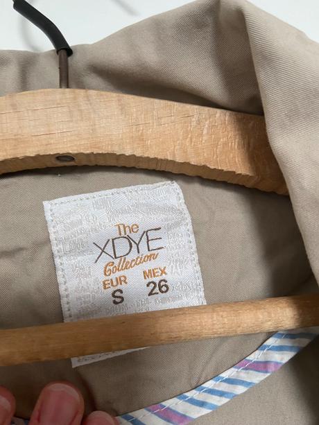 Krátky prechodný kabátik, s