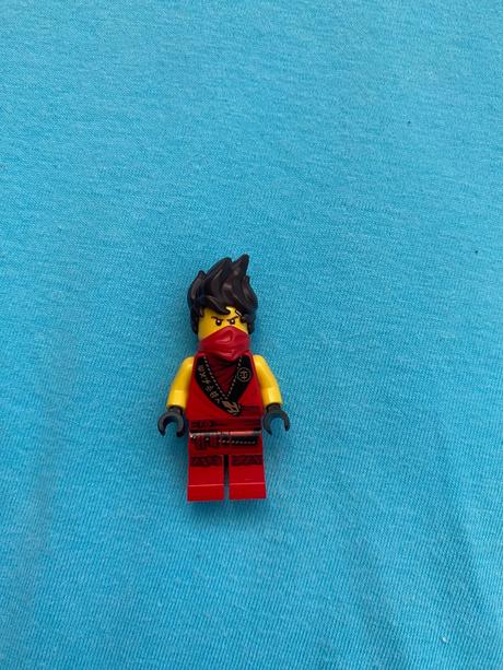 Lego ninjago legacy kai fighter, 