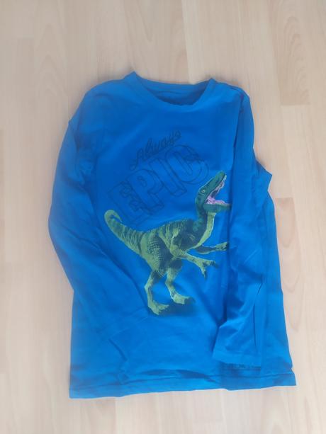 Chlapčenské tričká, 158