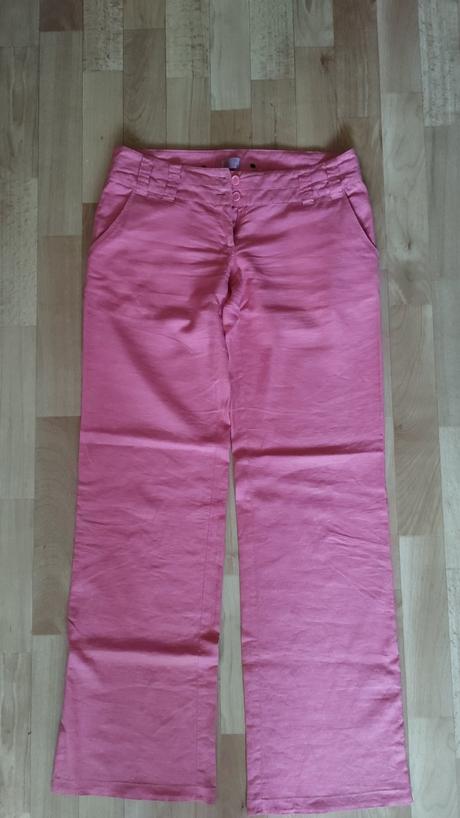 Ruzove nohavice na leto, s