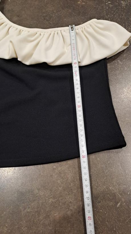 Volánikový top, h&m,s