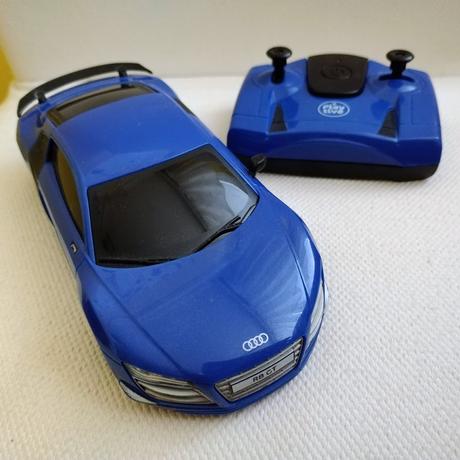 Rc auto na diaľkové ovládanie audi r8 gt, 