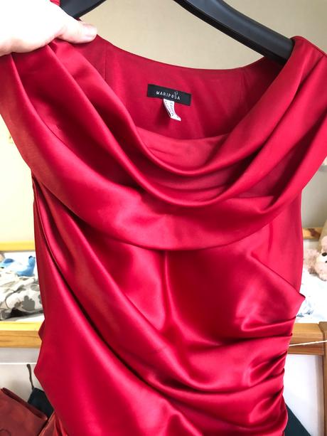 Spoločenské šaty, 36