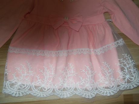 Šatky pre dievčatko, 68