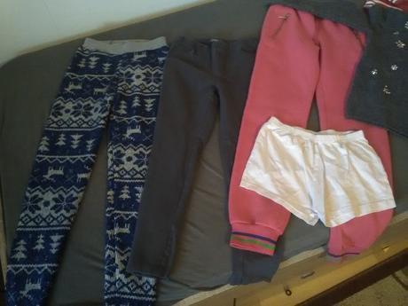 Mega balík oblečenia 134-164väčšina  nad veľ.146, 