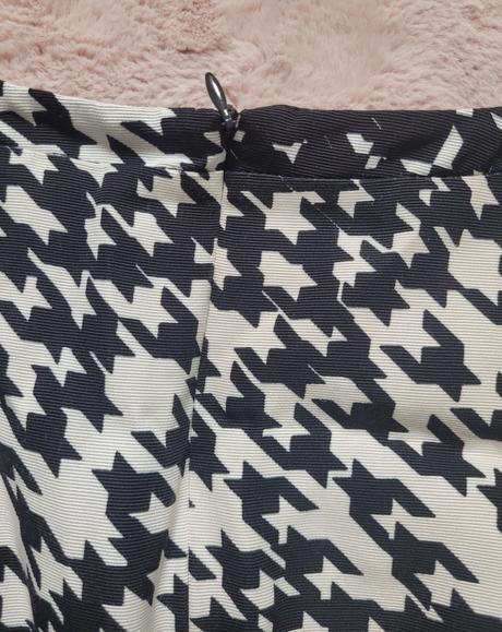 Šaty 46, stradivarius,46