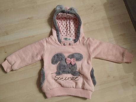 Nádherná mikinka, 92