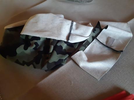 Set čelenka a nakrčnik,