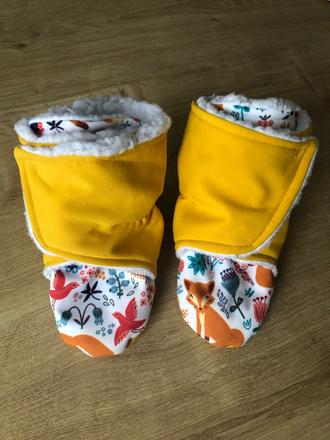 Softshell capačky 6 - 12 - 18 mesiacov,