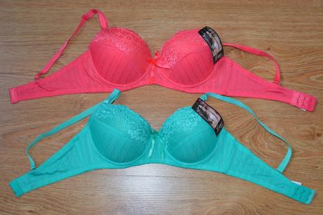 Dámska luxusná podprsenka, 75b - 95d
