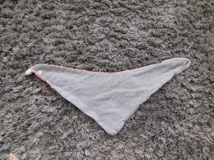 Nákrčník č.68, 68