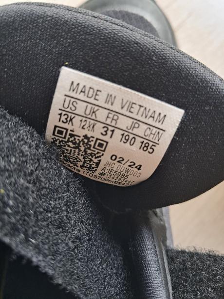 Čierne adidas botasky, adidas,31