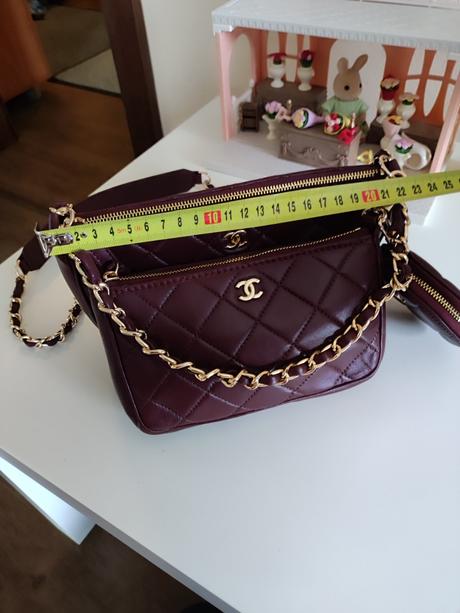 Dámska kožená kabelka, 