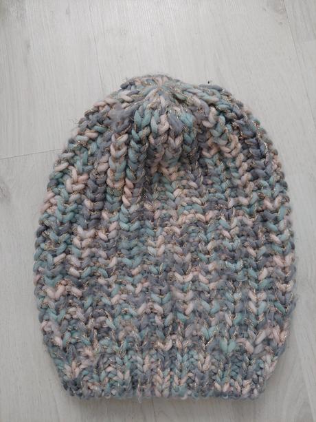 Zimná čiapka uni, reserved