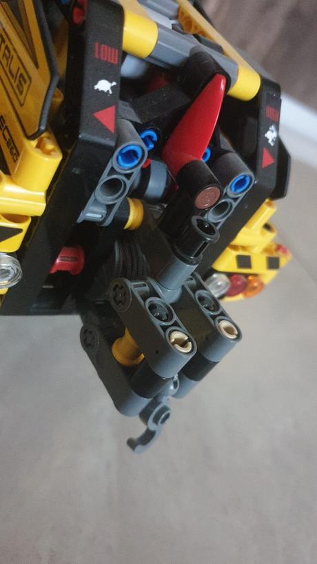 Lego technic 42094 - pásový nakladač  top stav, 