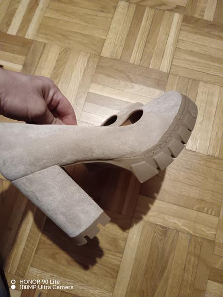 Perfektne topánky, 38