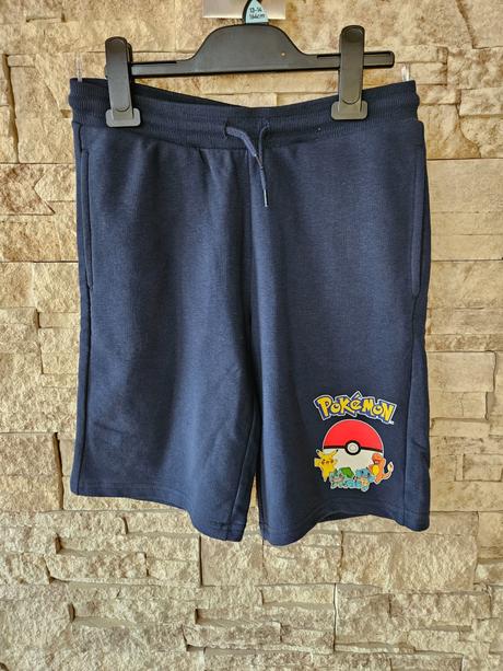 Kraťase pokemon, c&a,146