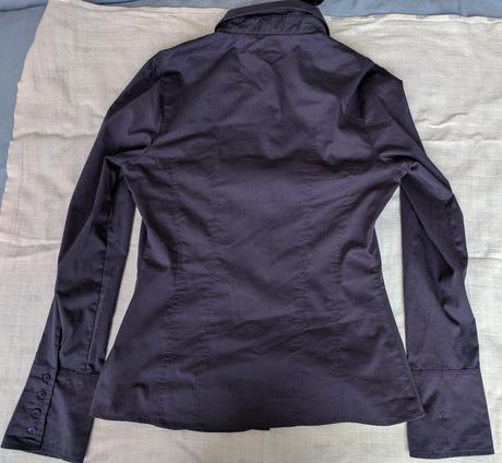 Košeľa dva krat oprata raz oblecena zn. zero, 36