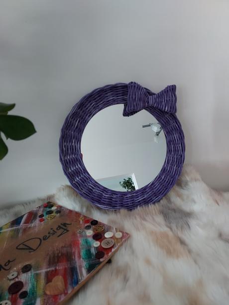 Zrkadlo do izbičky, 