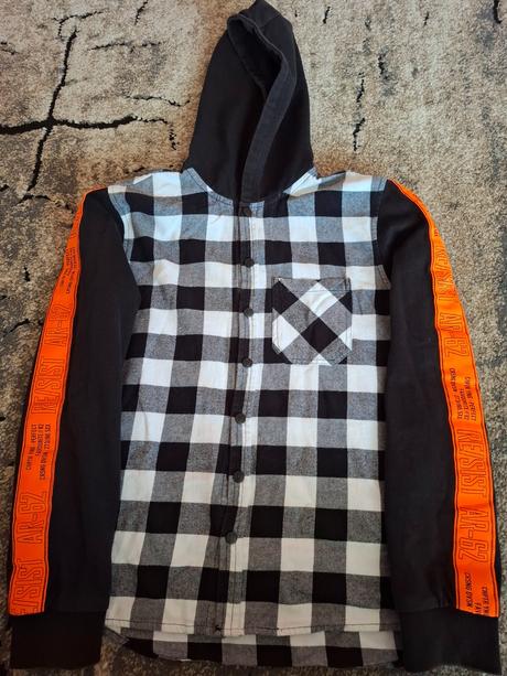 Flanelova košeľa, chapter young,152