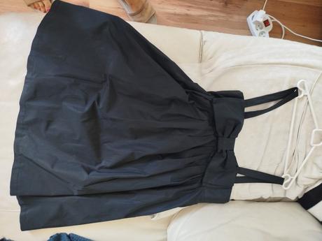 Tára jarnom šaty spolocenske, 40