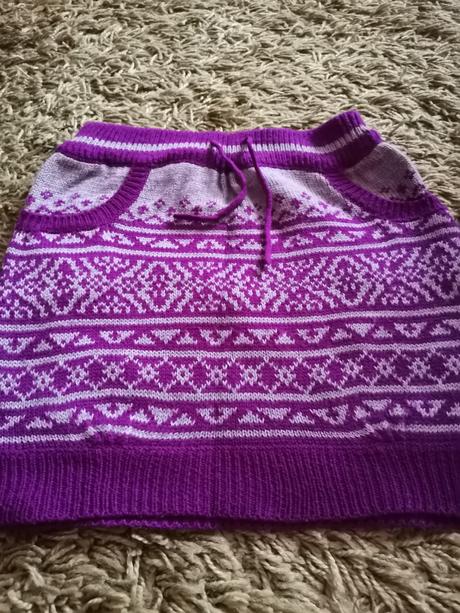 Sukne, cena spolu, 122