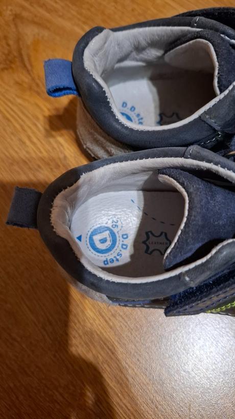 Dd step topánky velmi pekny stav, d.d.step,25