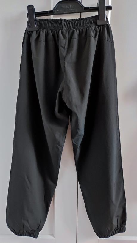 Šuštiakové nohavice, 146