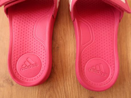 Dievčenské šľapky adidas č. 33 - super stav, adidas,33