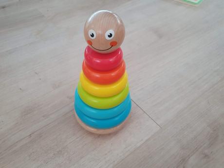 Drevena navliekačka,