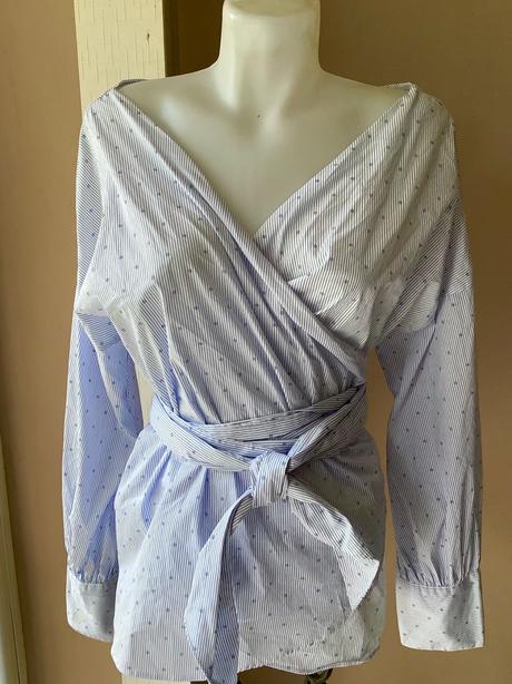 Krasna zavinovacia bluzka/666, 52