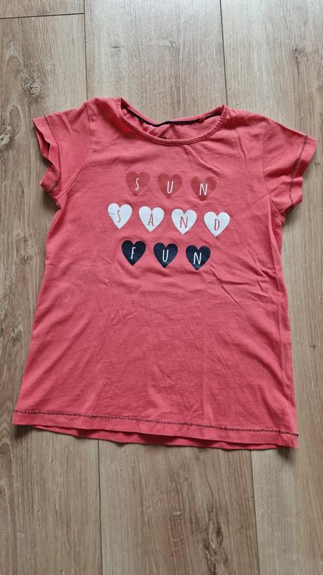 Tričko s krátkym rukávom veľ. 110-116., lupilu,110