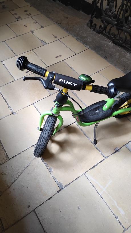 Odrážadlo puky lr 1l s brzdou a zvoncekom, puky