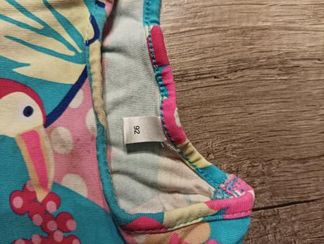 Detske dievcenske saty, c&a,92